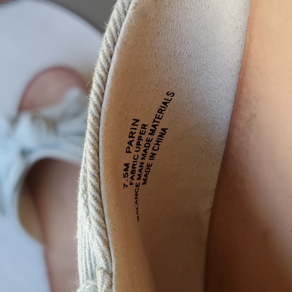 Dolce Vita Denim Bow Slides 7.5 - Picture 8 of 8